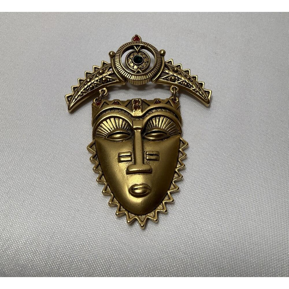 Vintage Avon Tribal Mask Brooch 1993 Pin Green Red Rhinestones Crown Dangling